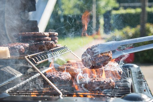 Barbecue in condominio: ecco le regole da rispettare